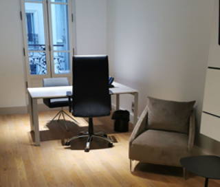 Bureau privé 11 m² 2 postes Location bureau Rue de Forbin Marseille 13002 - photo 1